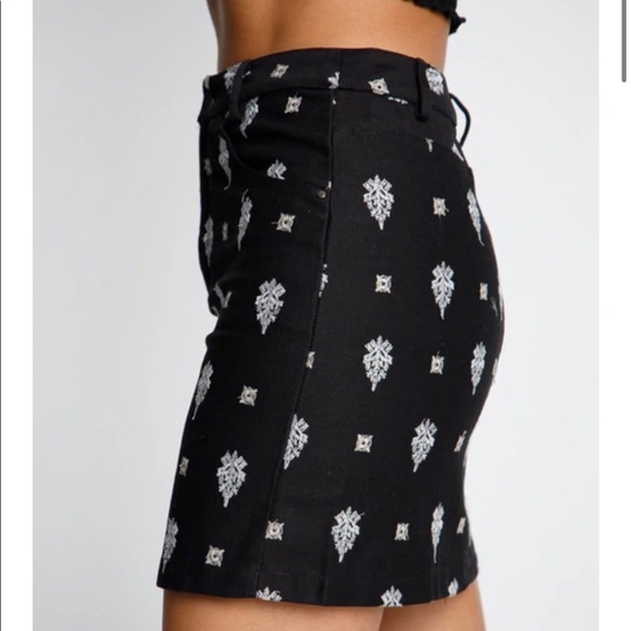 Black & white Jean Skirt by Love Riche new - Picture 5 of 8